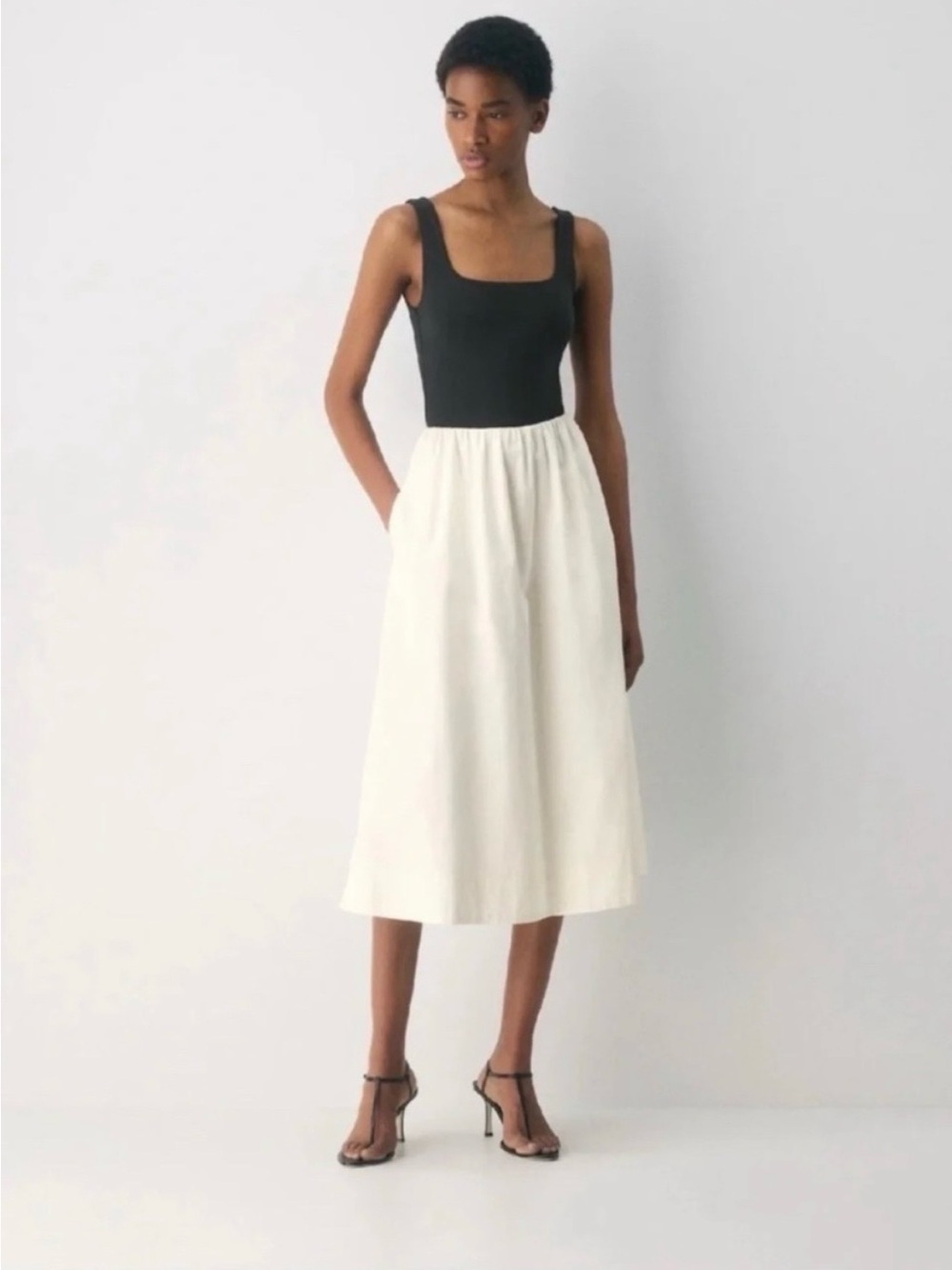 Aritzia Babaton Revive Poplin Dress